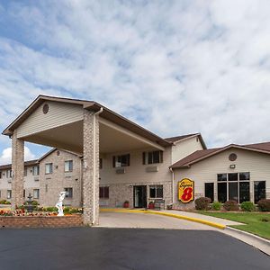 Super 8 By Wyndham Big Rapids